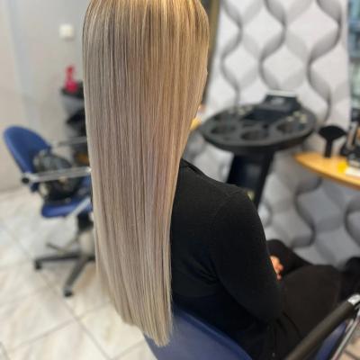 Global Keratin-ozdravující kúra zesvětlených vlasů